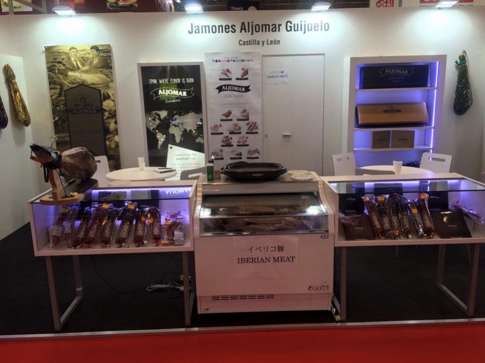 Las carnes de cerdo ibérico Aljomar se presentan en la gran feria de Japón Foodex 2016