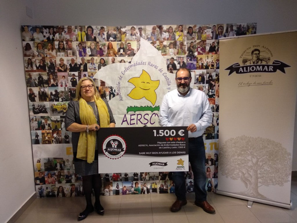 Aljomar entrega un cheque solidario de 1.500€ a Aerscyl