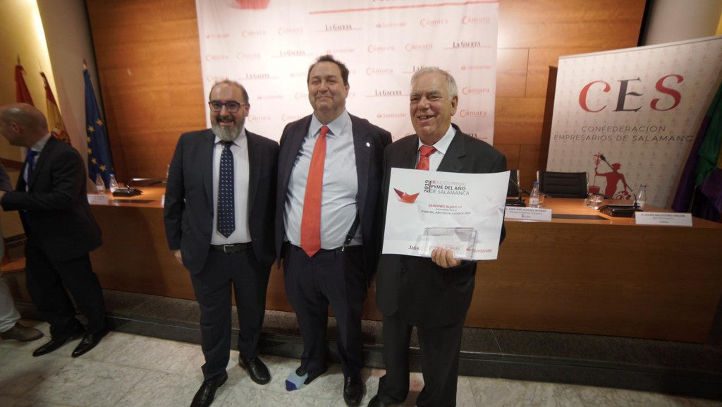 Aljomar recibe el Premio Pyme del Año 2019 por su trayectoria empresarial