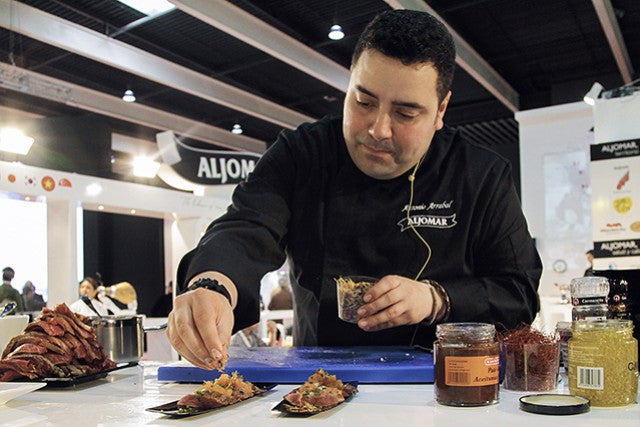 Antonio Arrabal seguirá cocinando con carne ibérica Aljomar