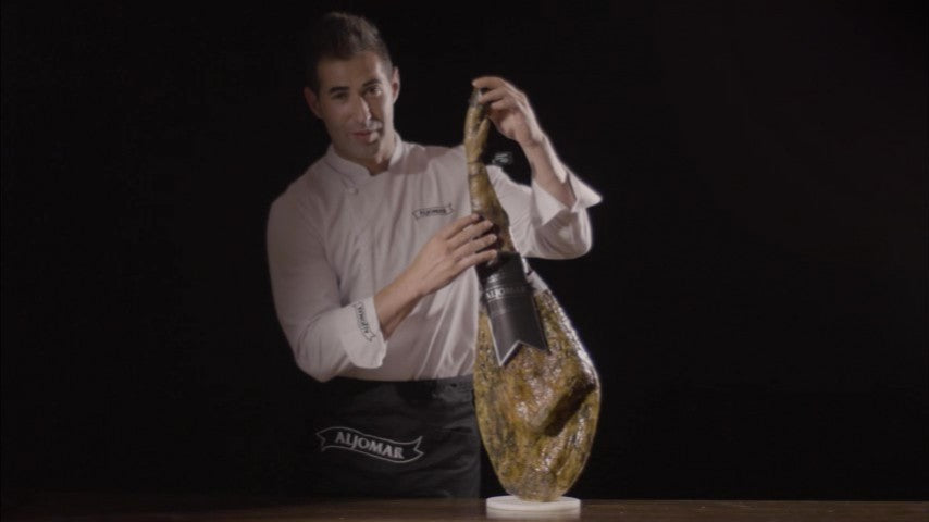 Cómo Cortar Jamón, paso a paso y con las herramientas adecuadas