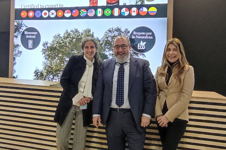 Aljomar dona 6.000€ a la Fundación Querer para atender a 4 familias de Ucrania