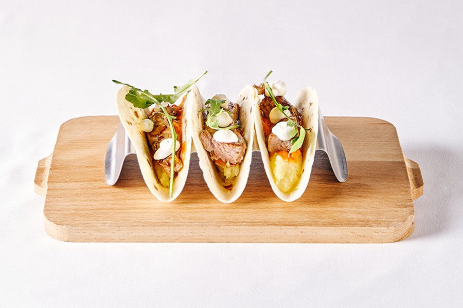 Tacos mex de Lágrimas de Ibérico Aljomar cocinadas con boniato y lactonesa