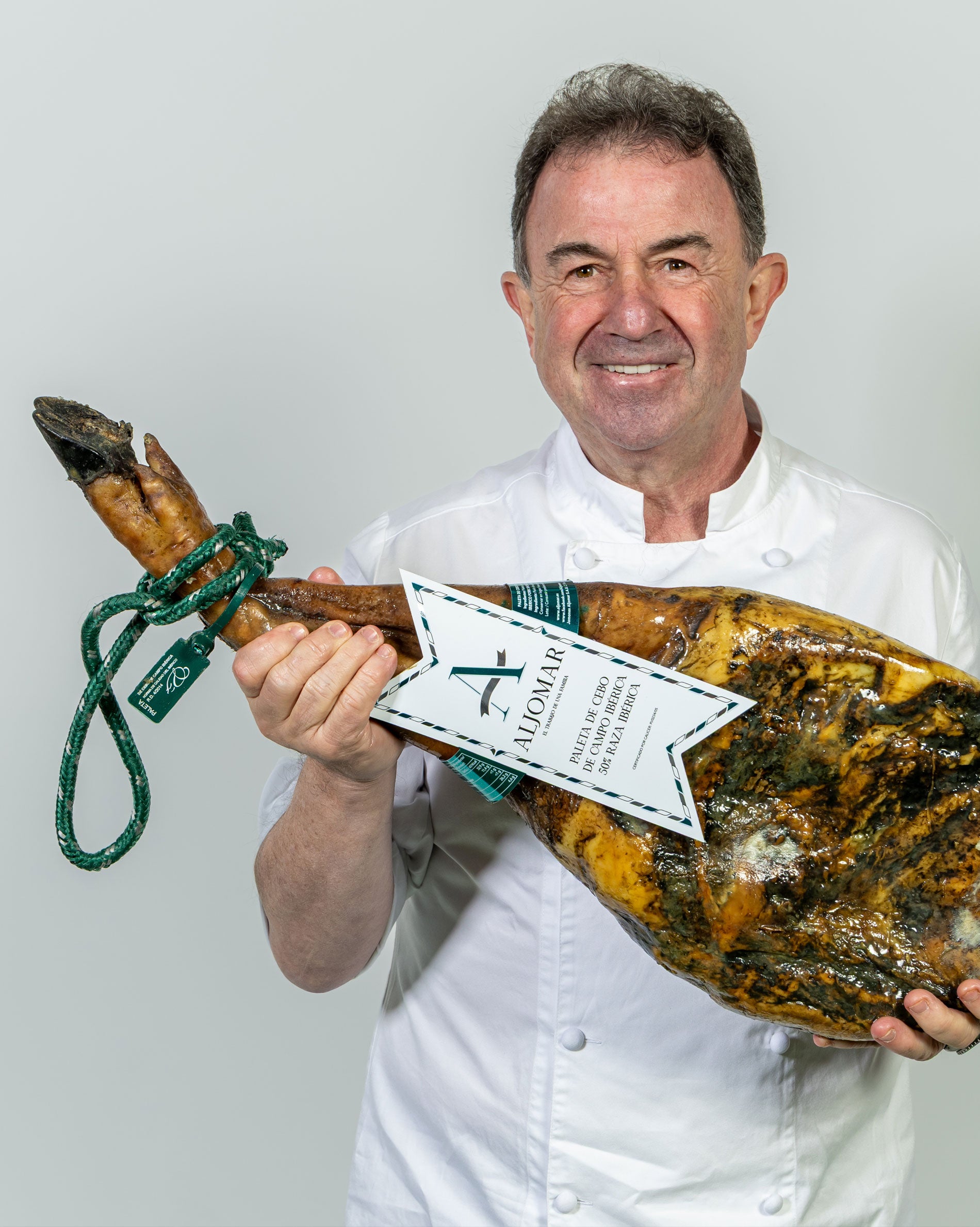 PALETA DE CEBO DE CAMPO IBÉRICA 50% RAZA IBÉRICA