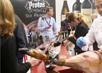 Jamones Aljomar y Bodegas Protos, matrimonio de éxito