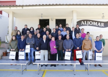 Nuestros compañeros de Vera Vieja visitan la fábrica de Alojamar en Guijuelo