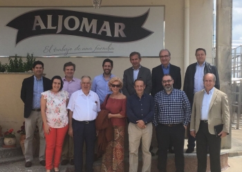 Aljomar recibe la visita de los ex presidentes de la Empresa Familia de CyL