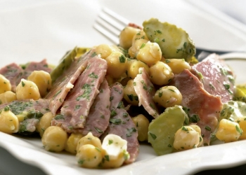Aljomar Iberico Salchichon and chickpea salad