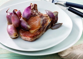 Chuletas de Cerdo ibérico con chalotas