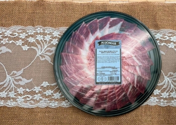Nuevo plato de jamón ibérico corte a cuchillo envasado en atmósfera controlada